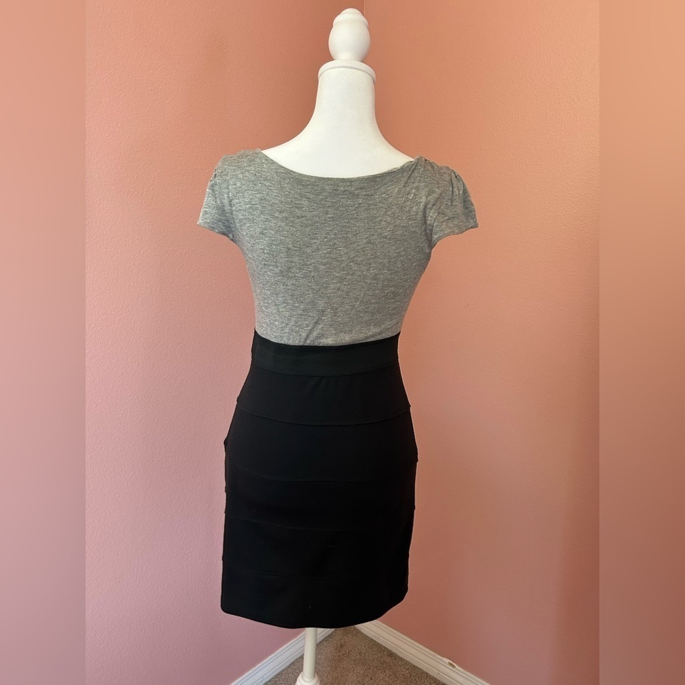 bebe vintage Y2K short capped-sleeve fitted dress snatched office siren Small - Picture 2 of 6